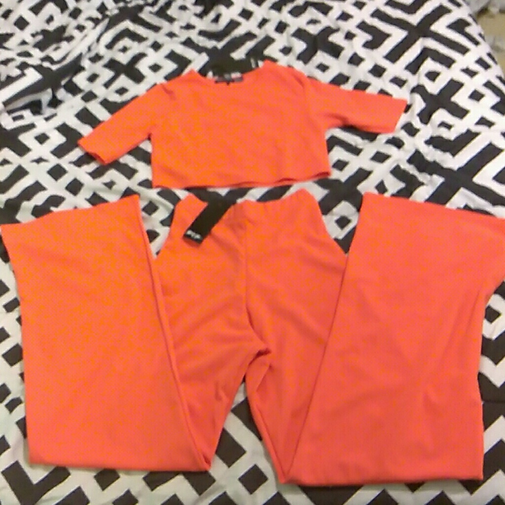 Pants - Picture 2 of 6